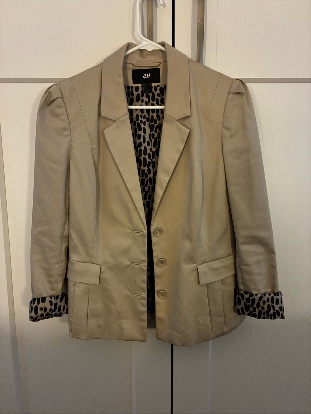 H&M Cream Blazer with Leopard-Print Lining